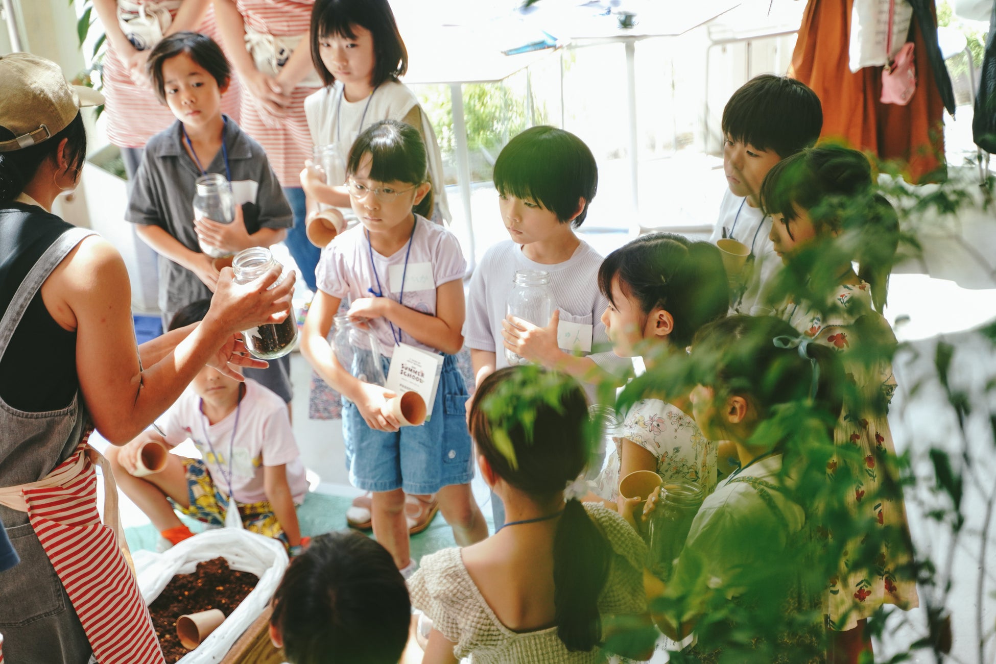 プチバトーが小学生向けサマースクールを開催、自然とのつながりを学ぶ多彩なワークショップで環境意識を育成