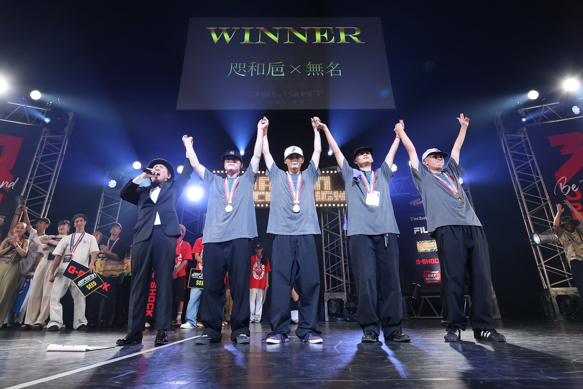 JAPAN DANCE DELIGHT VOL.30で咫和巵×無名が優勝、HIPHOPチーム初の2連覇を達成