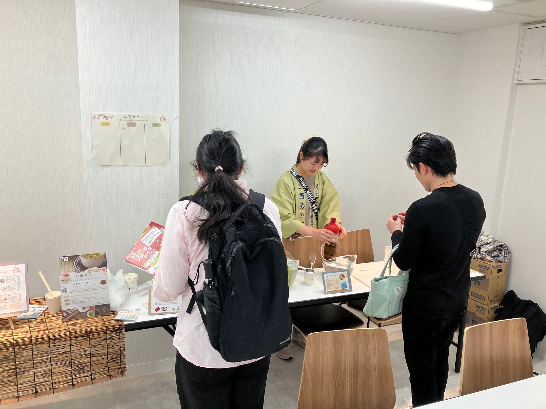 上野中通り商店街に『NIGIWAI Base Ueno』がオープン、若者のチャレンジの場として期待